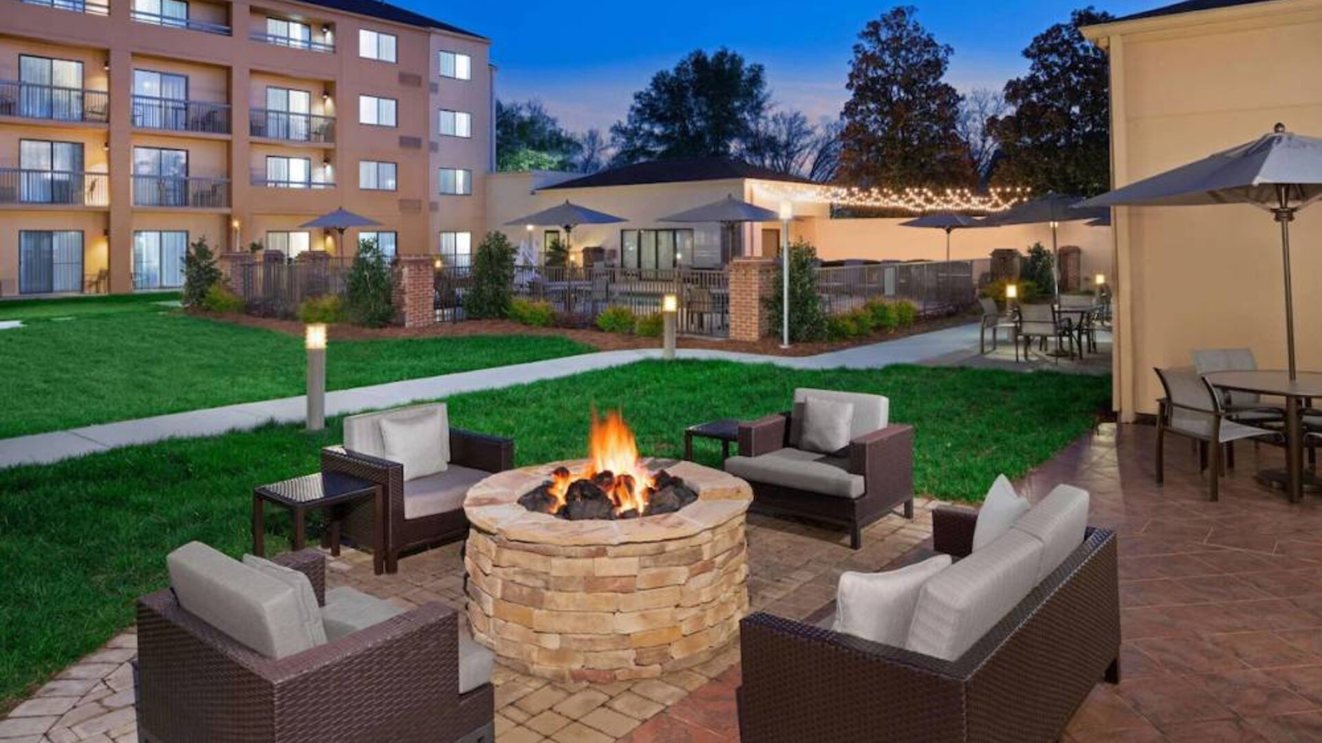 Outdoor fire pit at Sonesta Select Raleigh Durham Airport Morrisville.