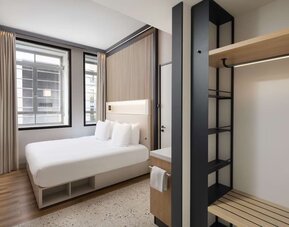 Day use room at Motto By Hilton Rotterdam Blaak.