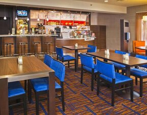 Dining room at Sonesta Select Tinton Falls Eatontown.