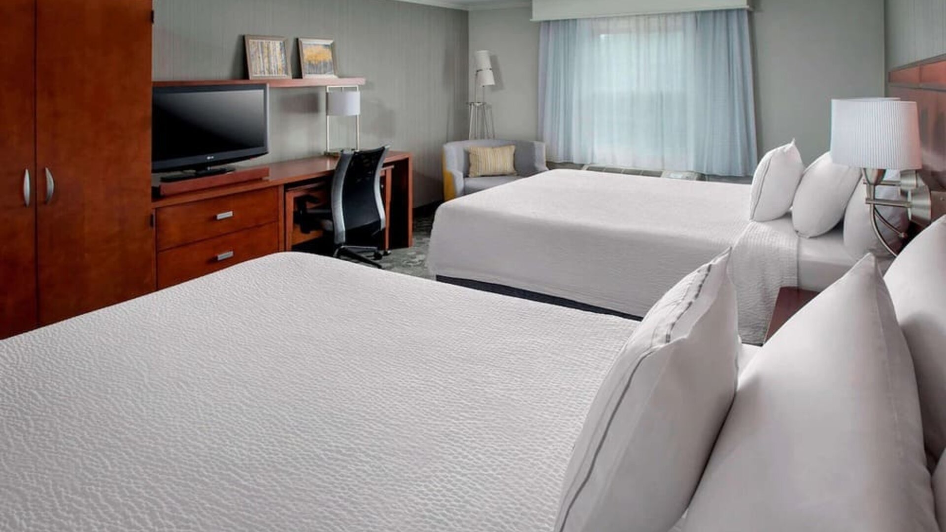 Day use room at Sonesta Select Tinton Falls Eatontown.