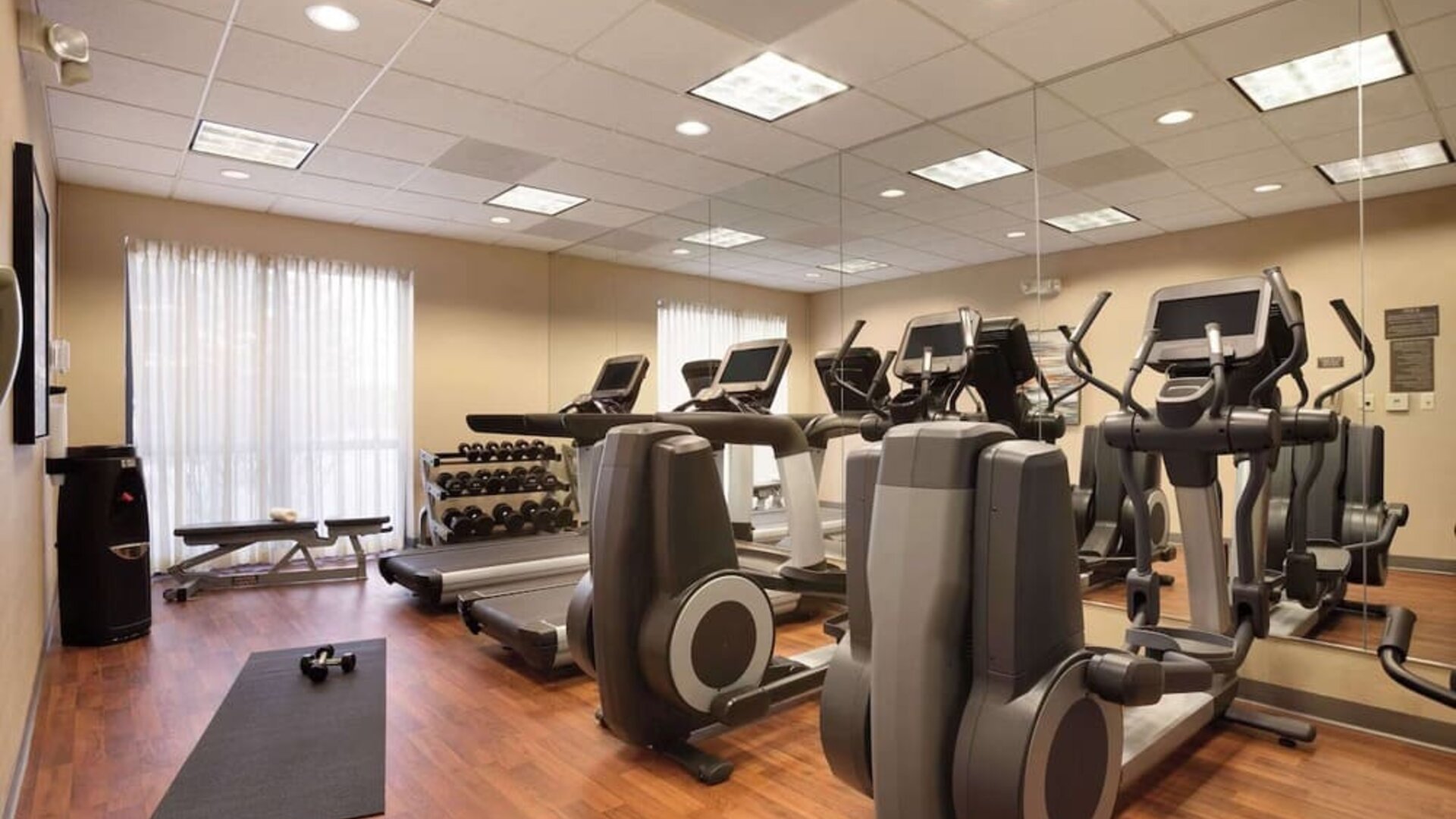 Fitness center at Hyatt Place Fremont/Silicon Valley.