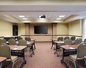 Meeting room at Hyatt Place Fremont/Silicon Valley.