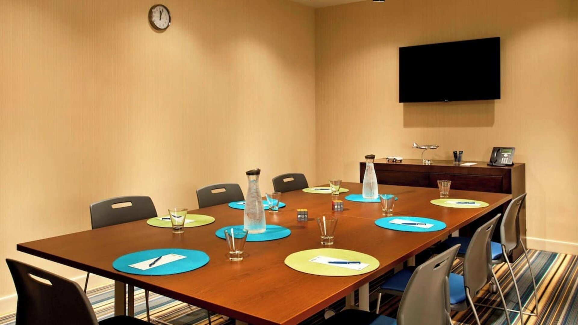 Meeting room at Aloft Manhattan Downtown - Financial District.