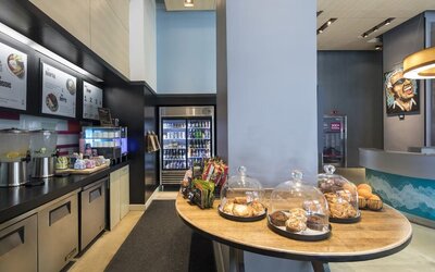 To-go breakfast available at Aloft Manhattan Downtown - Financial District.