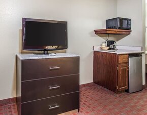 Day use room at Quality Inn & Suites, La Vergne.