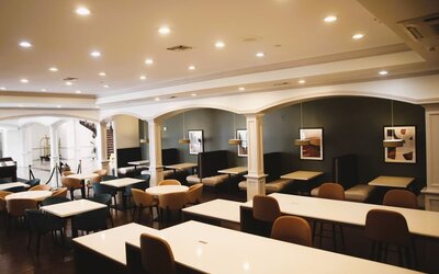 Meeting room at Wyndham Lake Charles.