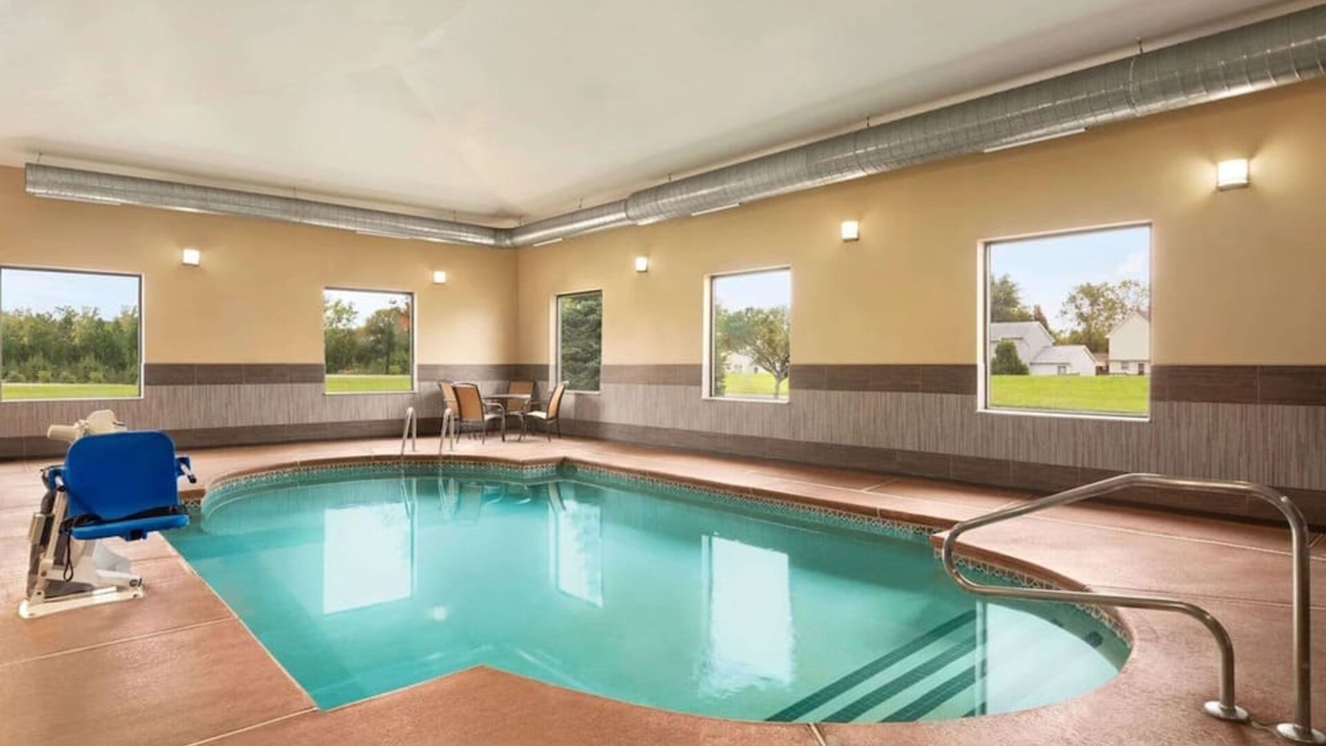 Indoor pool at La Quinta Inn & Suites By Wyndham Lackawanna.