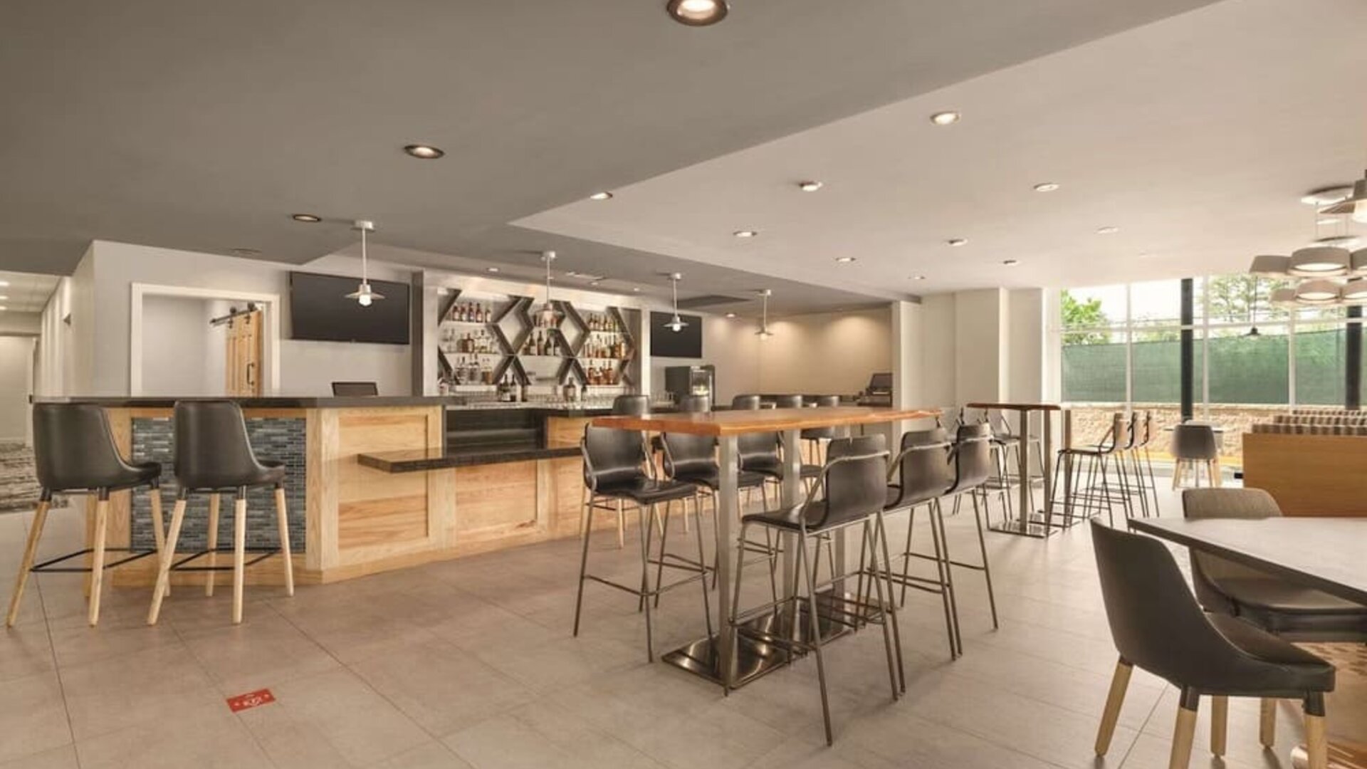 Hotel bar at Radisson Hotel Atlanta Airport.