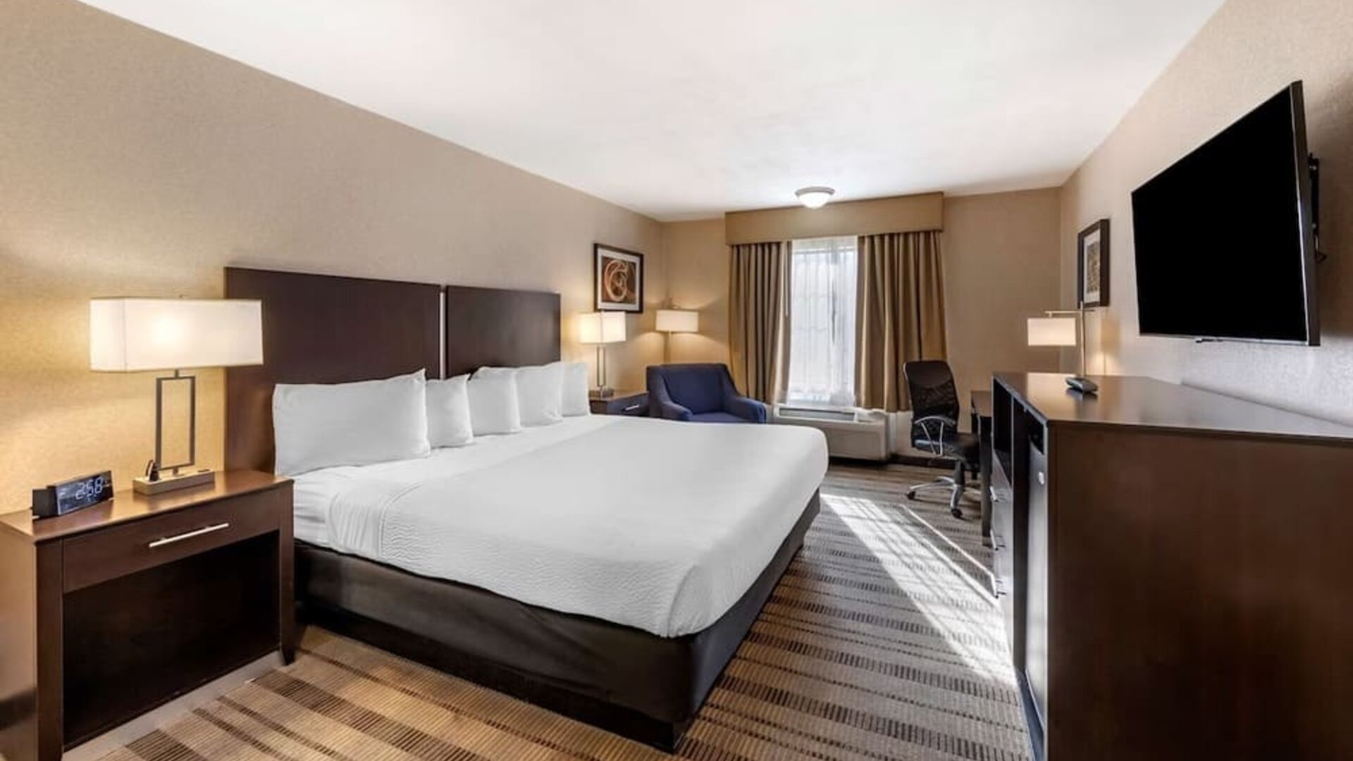 Day use room at Best Western Country Inn Temecula.
