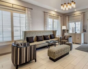 Lobby seating at Best Western Country Inn Temecula.
