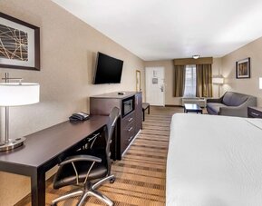 Day use room at Best Western Country Inn Temecula.
