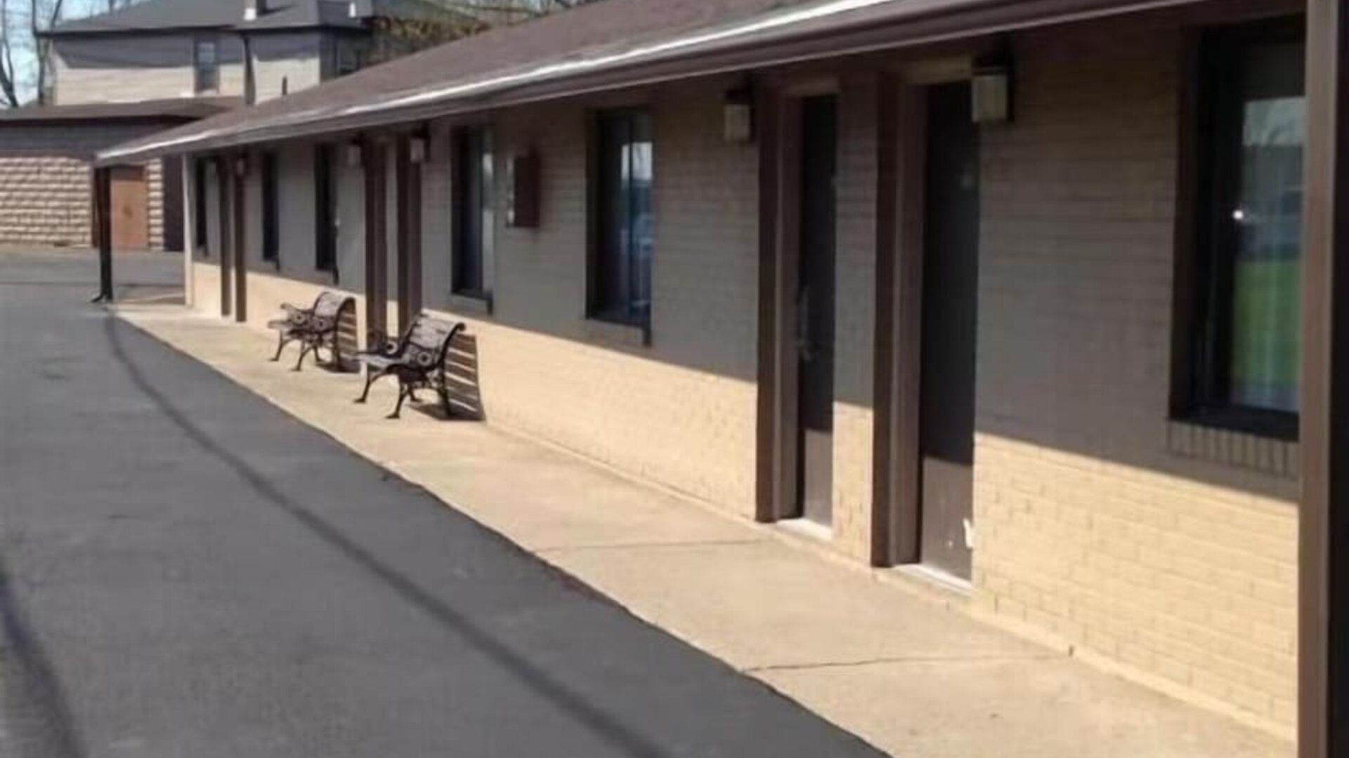 Property exterior at Stadium View Inn.