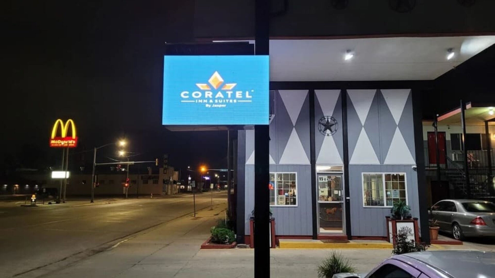 Property exterior at Coratel Inn & Suites By Jasper Hutchinson.