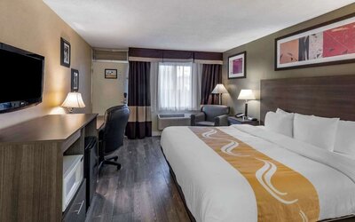 Day use room at Quality Inn On Historic Route 66.