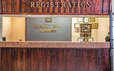 Reception desk at Quality Inn On Historic Route 66.