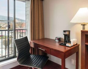 Work desk at Quality Inn & Suites Vernon.