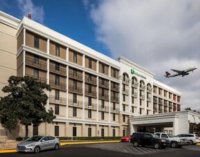 Hotel exterior at Holiday Inn Express Atlanta Airport - College Park By IHG.