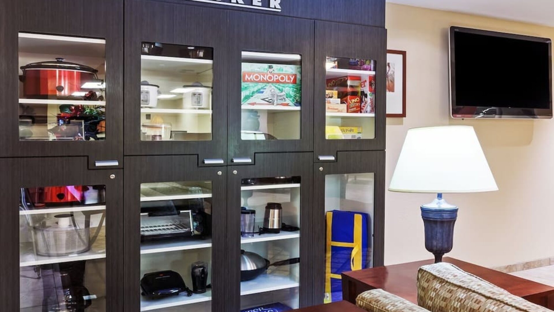 Convenience store at Candlewood Suites Pearland-Houston South.