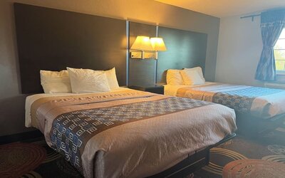 Day use room at Coratel Inn And Suites By Jasper Stillwater.