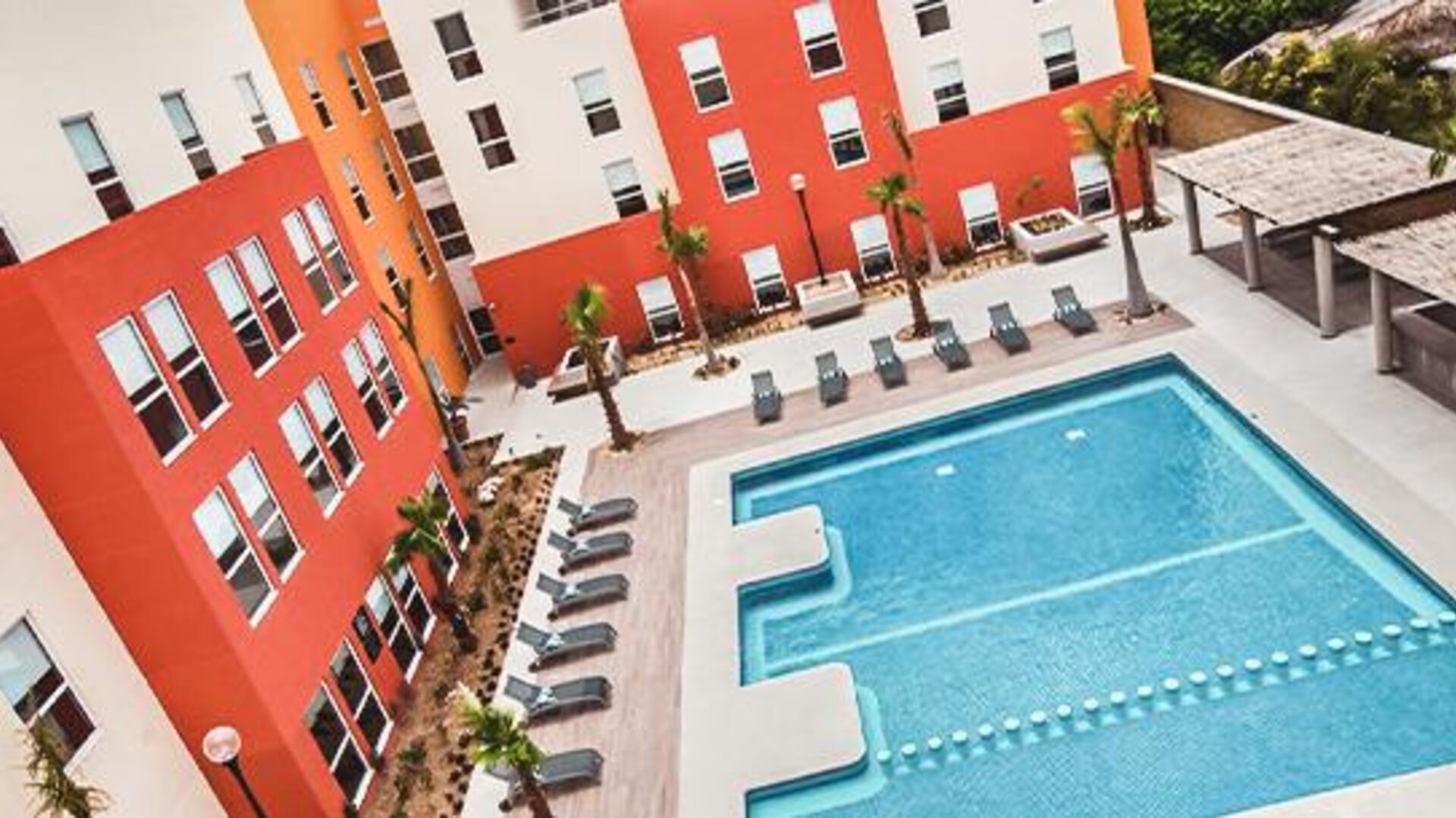 City Express Plus By Marriott Cabo San Lucas