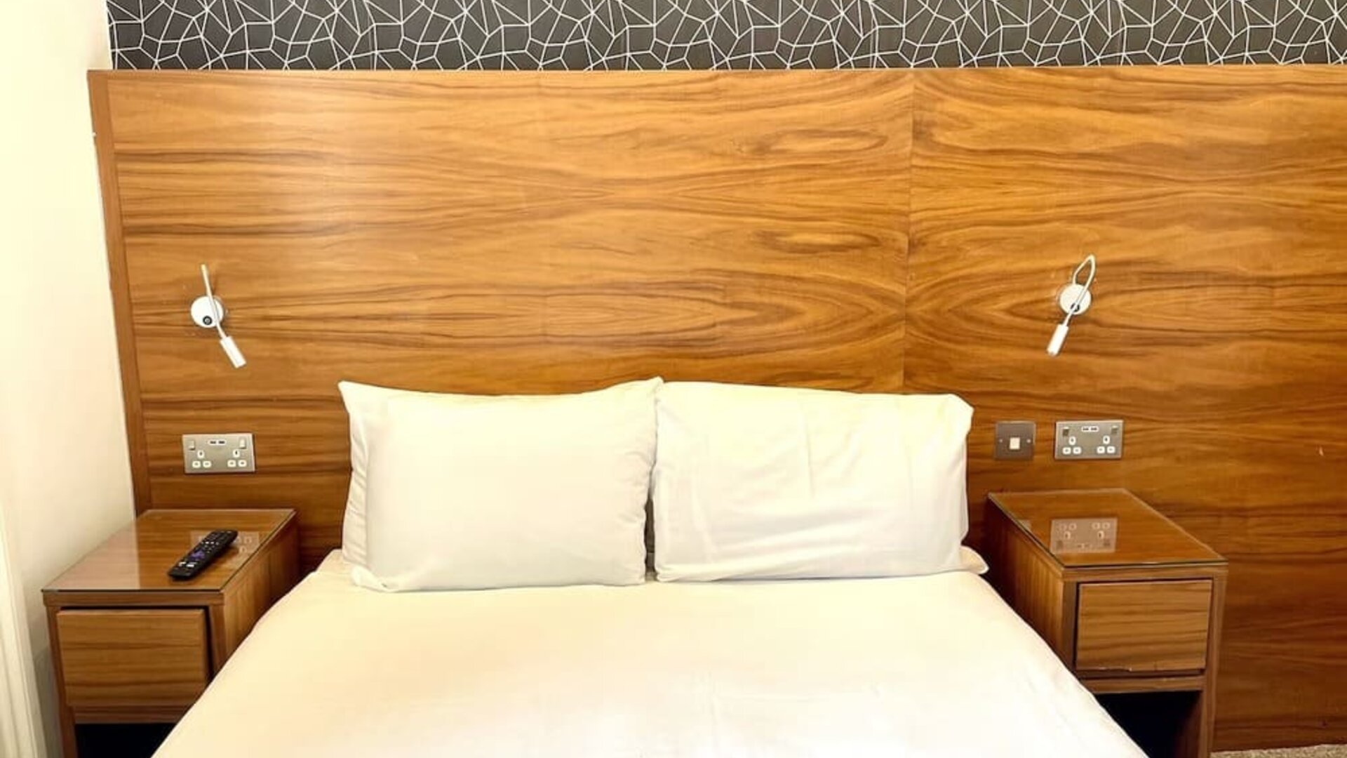 Day use room at The Chapter - Leisure Inn Hotel.