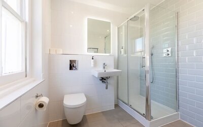 Guest bathroom at The Chapter Hotels - J Hyde Park.