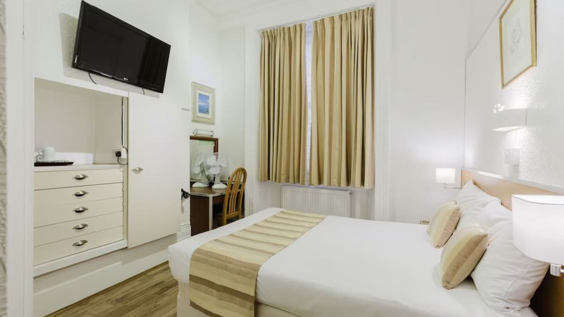 Day use room at The Chapter Hotels - Falcon Hotel.