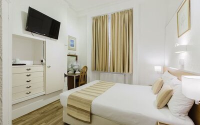 Day use room at The Chapter Hotels - Falcon Hotel.