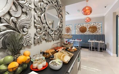 Breakfast available at The Chapter Hotels - London Hyde Park.