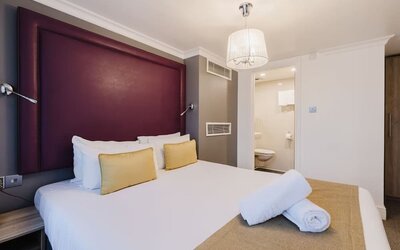 Day use room at The Chapter Hotels - London Hyde Park.