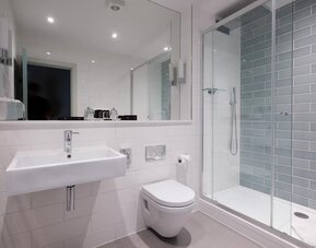 Guest bathroom at The Chapter Lancaster Gate.