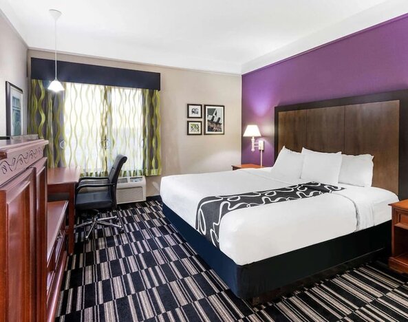Day use room at La Quinta Inn & Suites By Wyndham Roswell.