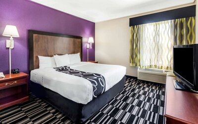 Day use room at La Quinta Inn & Suites By Wyndham Roswell.