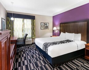 Day use room at La Quinta Inn & Suites By Wyndham Roswell.
