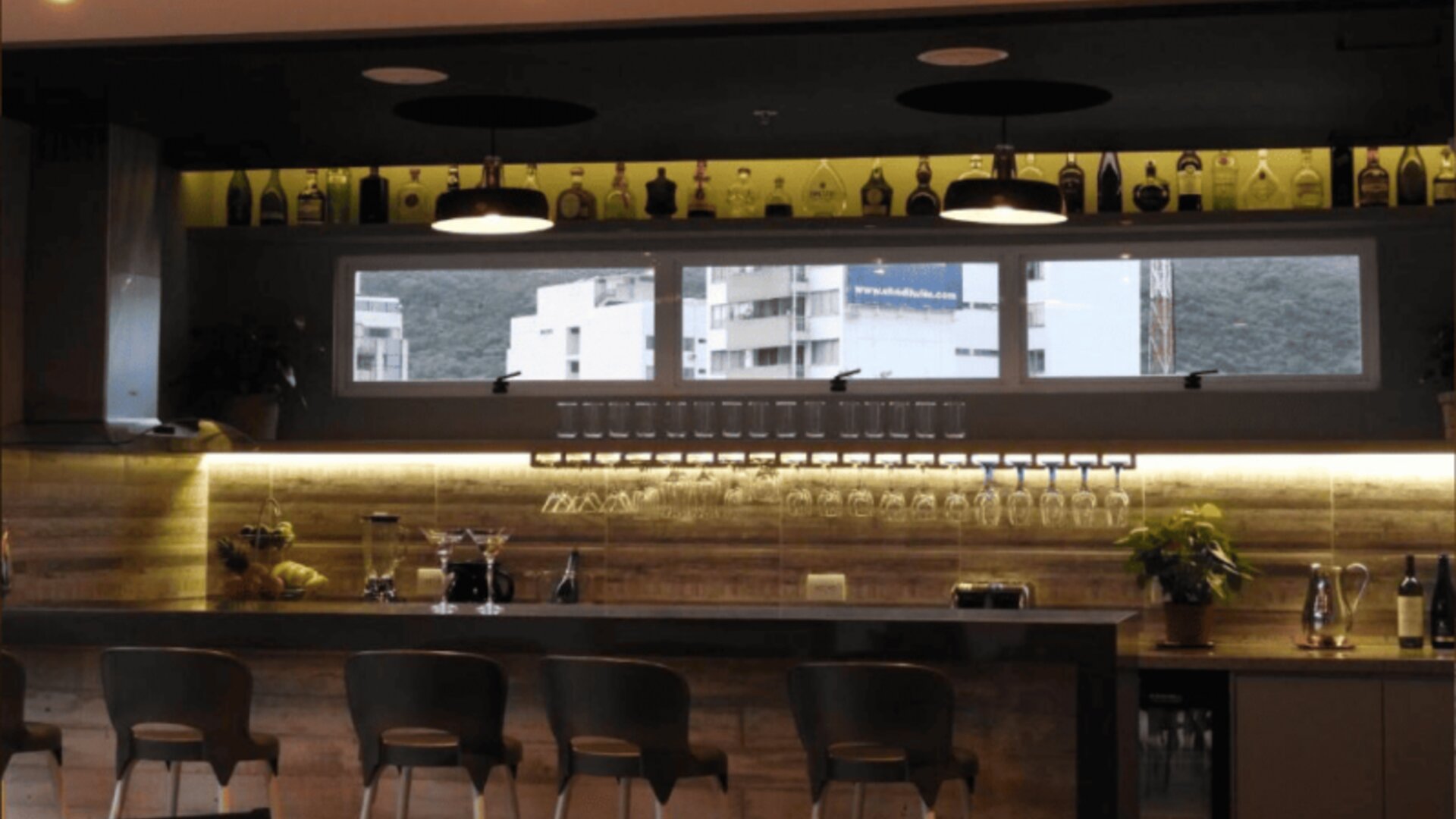 Park V Hotel & Suites