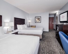 Day use room at Crowne Plaza Milwaukee Airport By IHG.