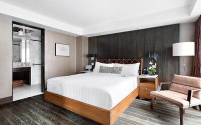 Day use room with private bathroom at Hotel 48LEX New York.