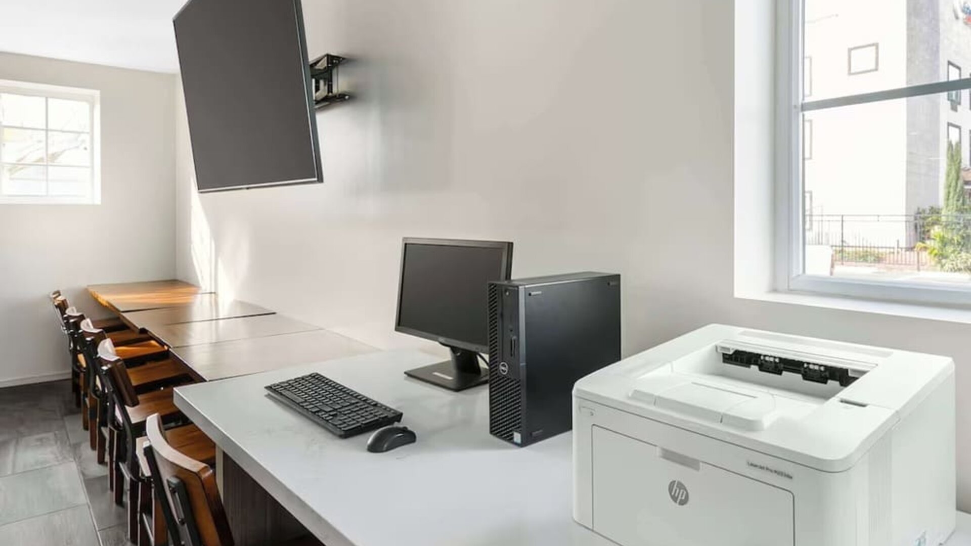 Day center at Quality Inn & Suites Sacramento Downtown Area.