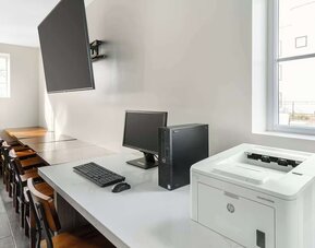 Day center at Quality Inn & Suites Sacramento Downtown Area.