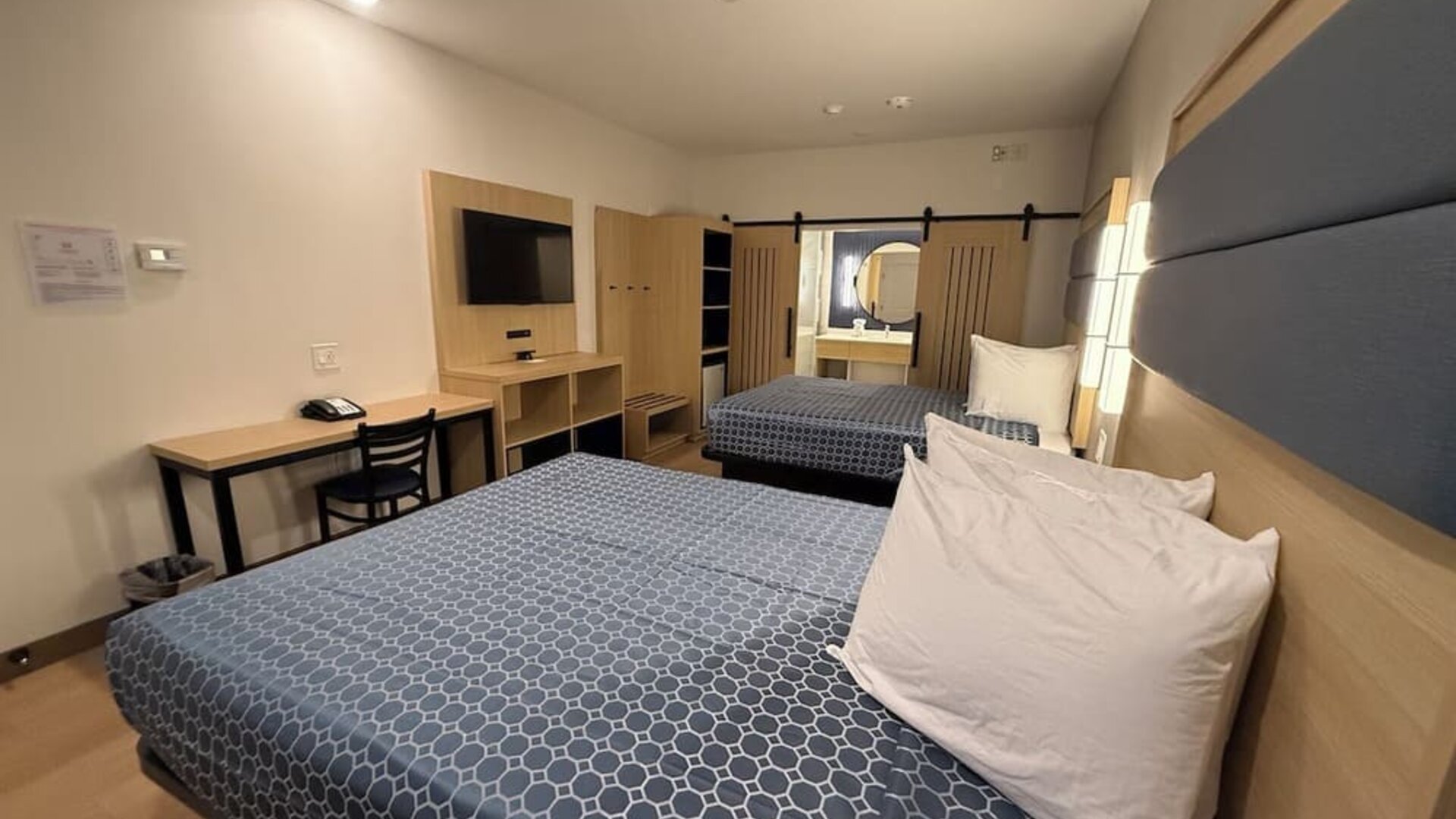 Day use room at Palace Inn Blue 290 W 43rd & Bingle Rd.