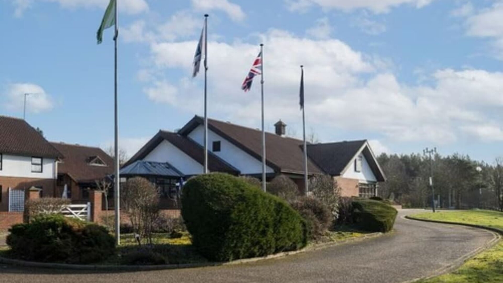 Exterior at Dragonfly Hotel Colchester - Surya Hotels.