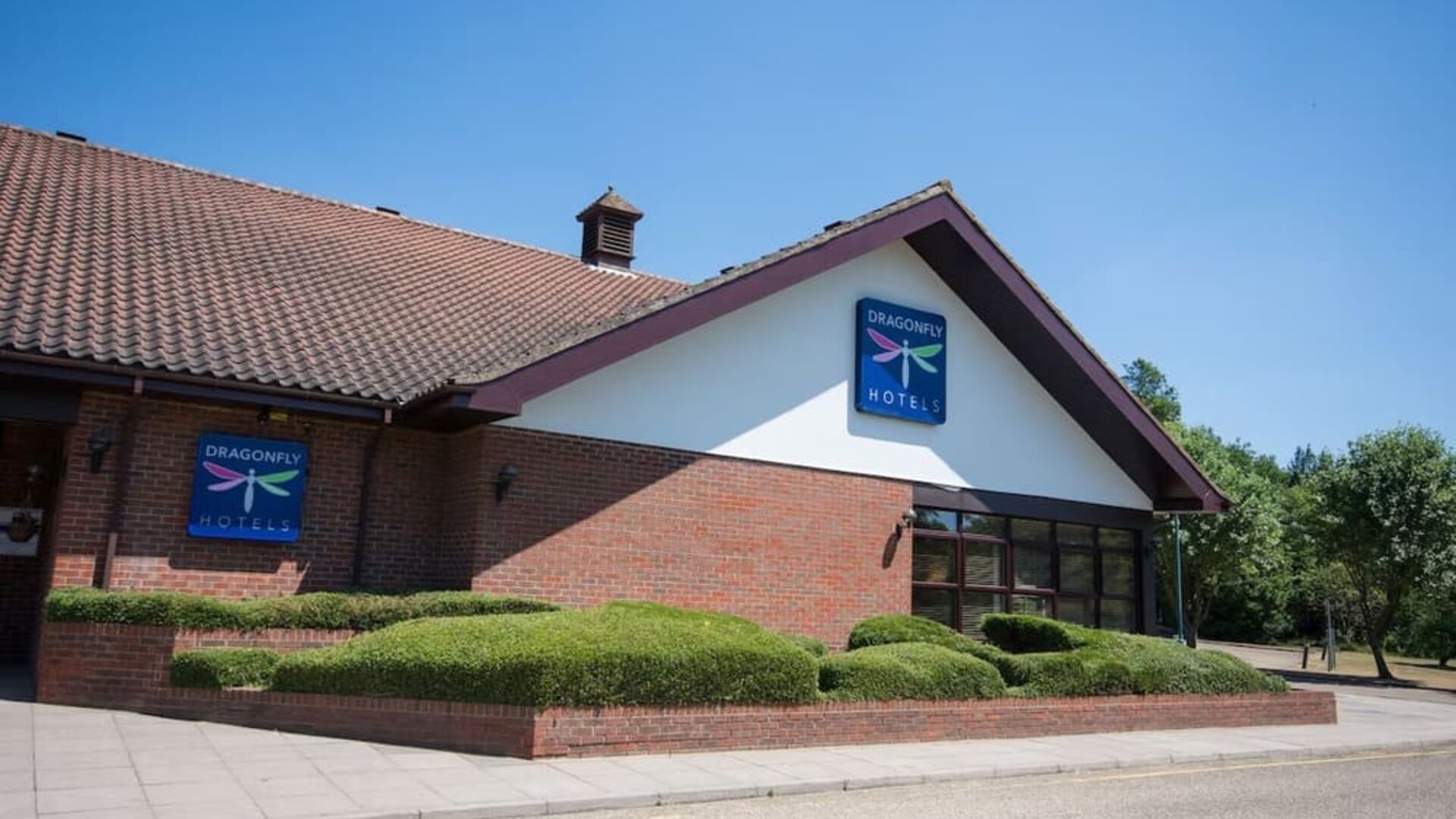 Exterior at Dragonfly Hotel Bury St Edmunds.