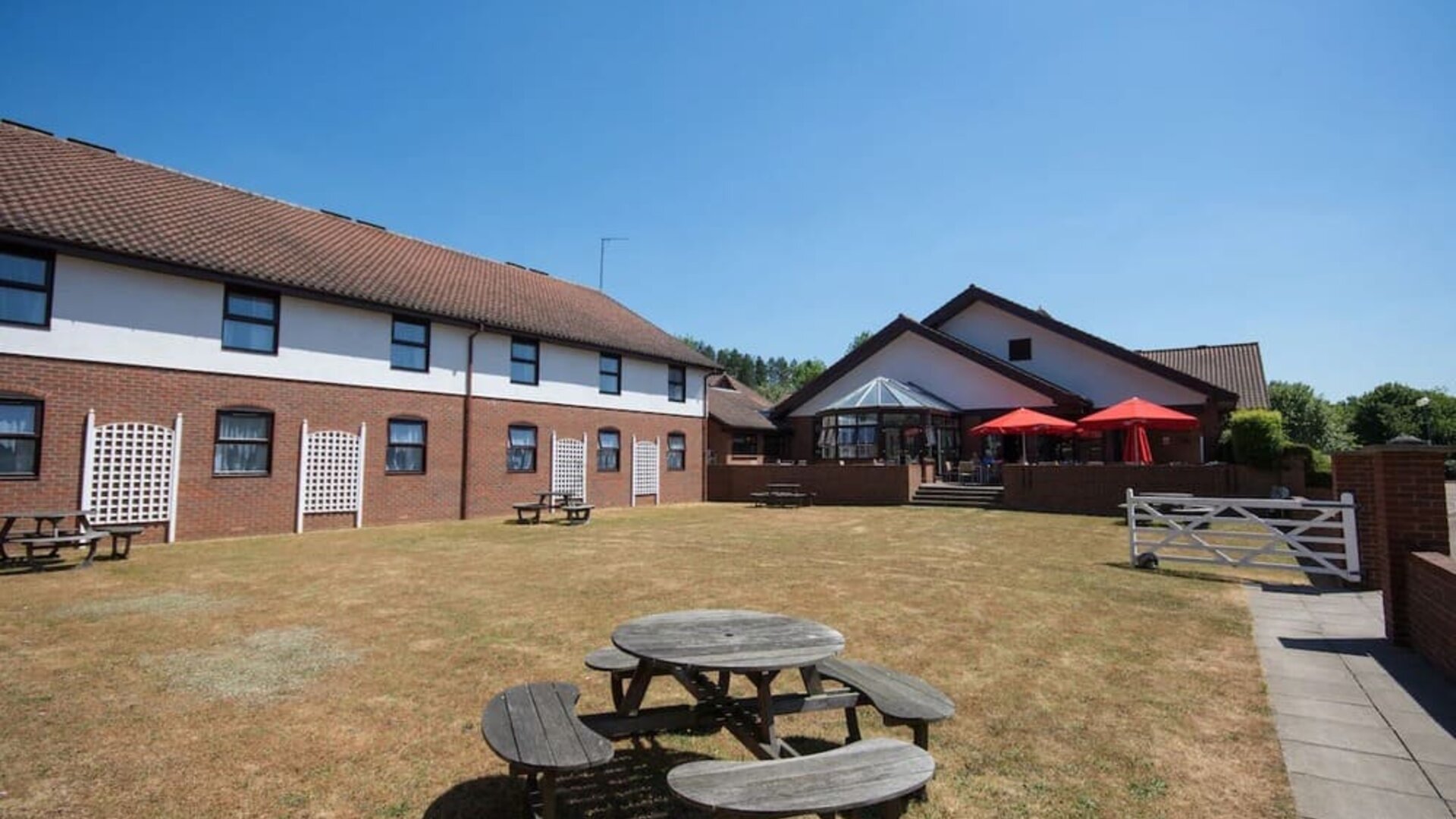 Exterior at Dragonfly Hotel Bury St Edmunds.