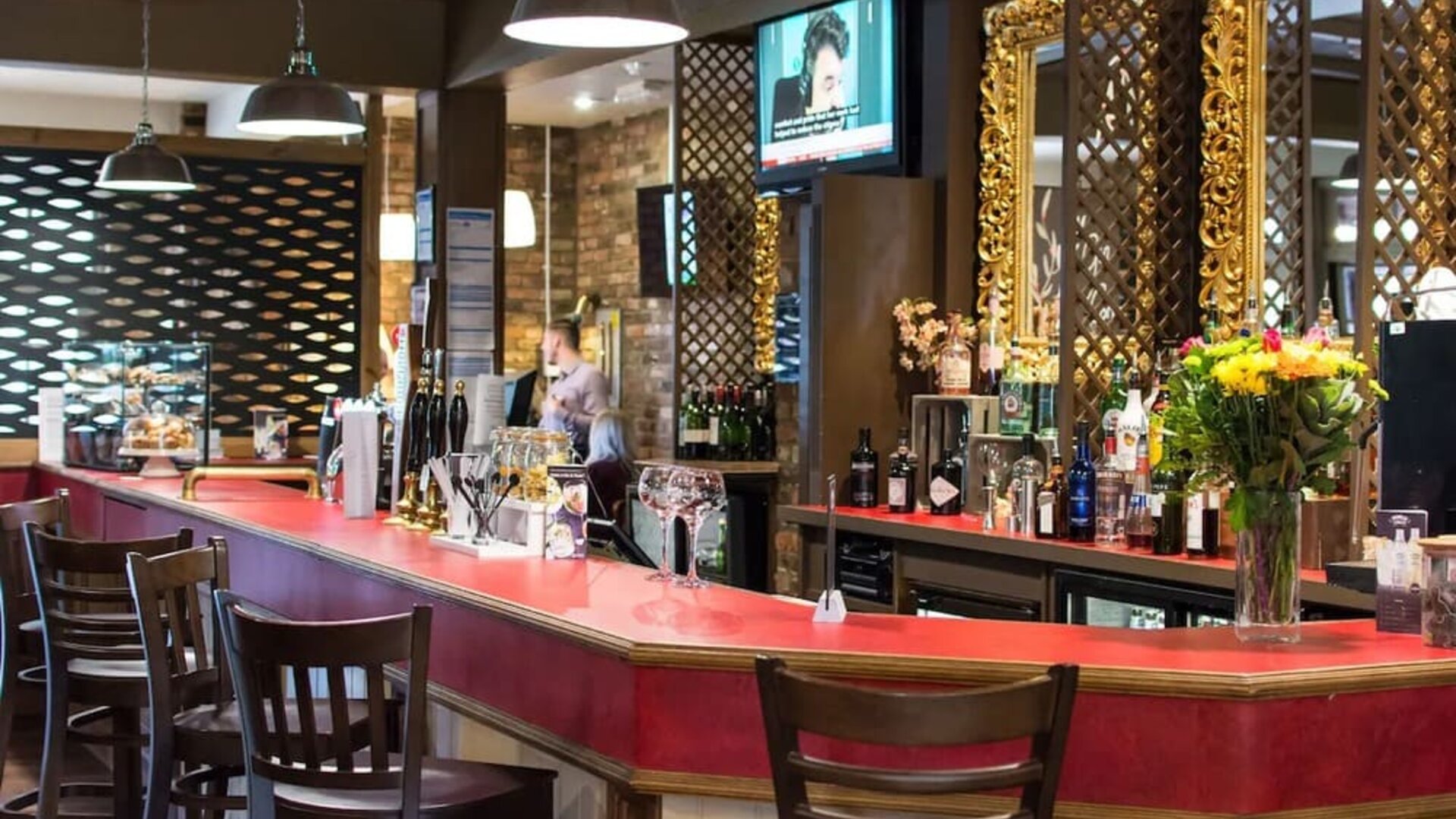 Bar at Dragonfly Hotel King's Lynn - Surya Hotels.