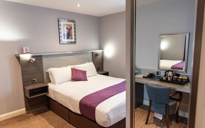 Day room at the Hog's Back Hotel and Spa - Surya Hotels.