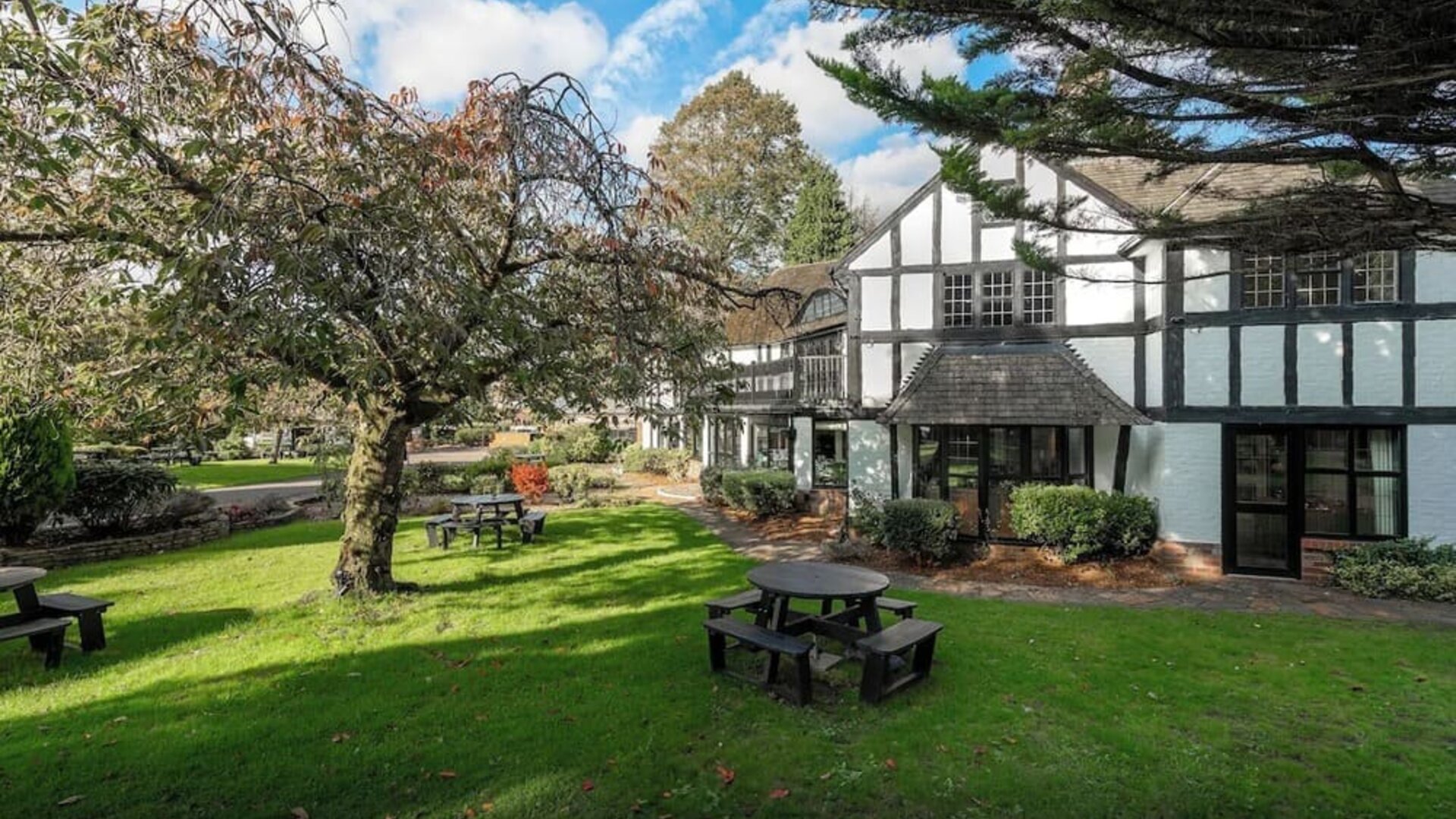 Garden at Thatcher's Hotel - Surya Hotels.