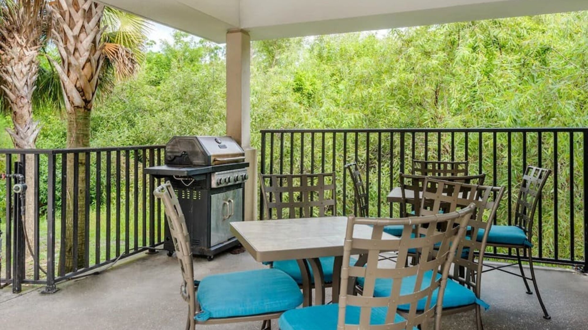 Terrace at Candlewood Suites Fort Myers/Sanibel Island.