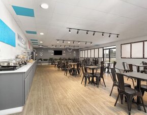 Dining room at Developer Inn Downtown Orlando.