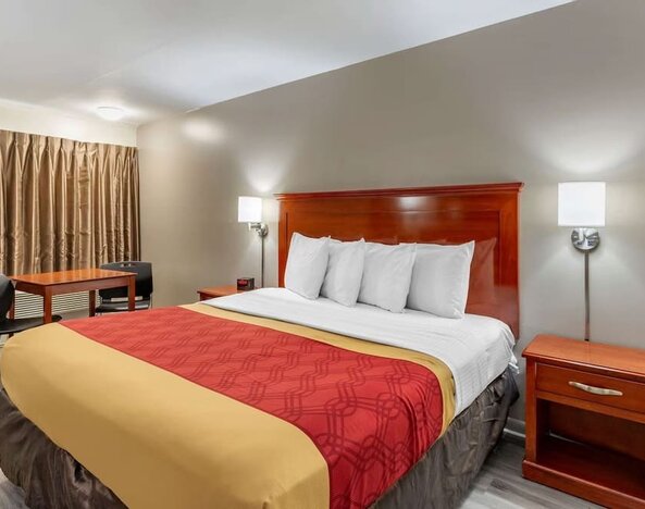 Day room at Day room at Econo Lodge Charlottesville North - University Area.