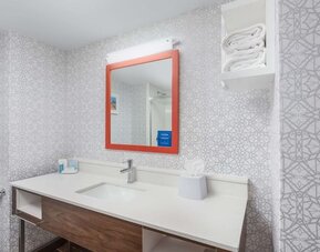 Guest bathroom at Hampton Inn Joliet - I-55.